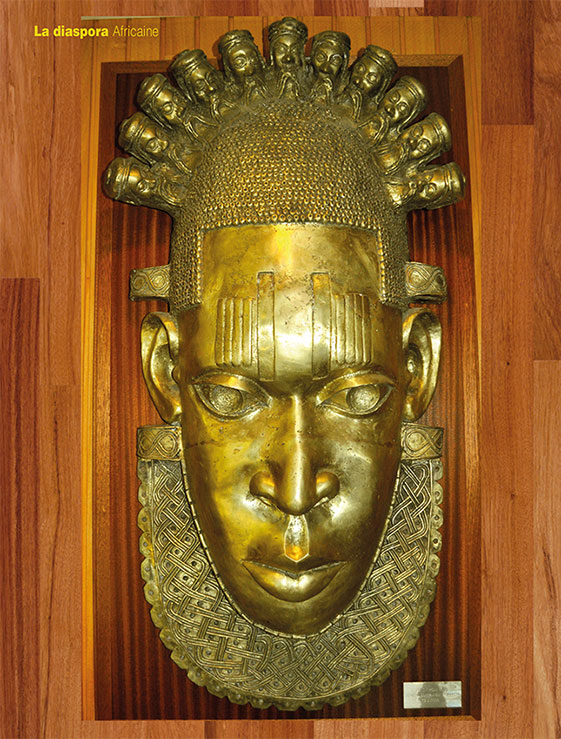 Sculpture de brasse, arrière couve, édition juillet-août 2015